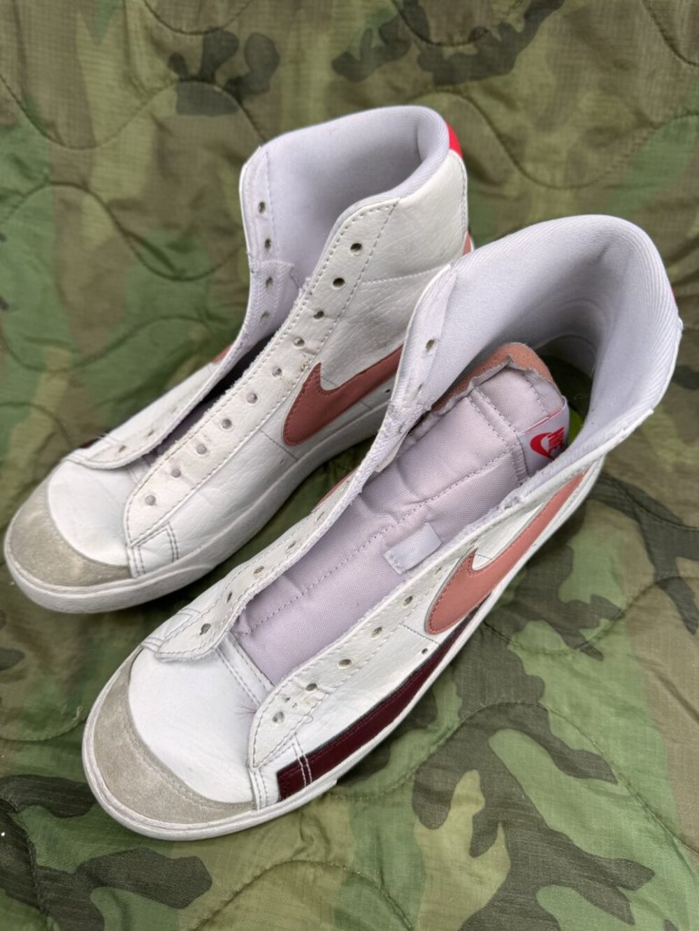 Nike Blazer Mid 77 Next Nature White/Red Stardust - Wmn 9